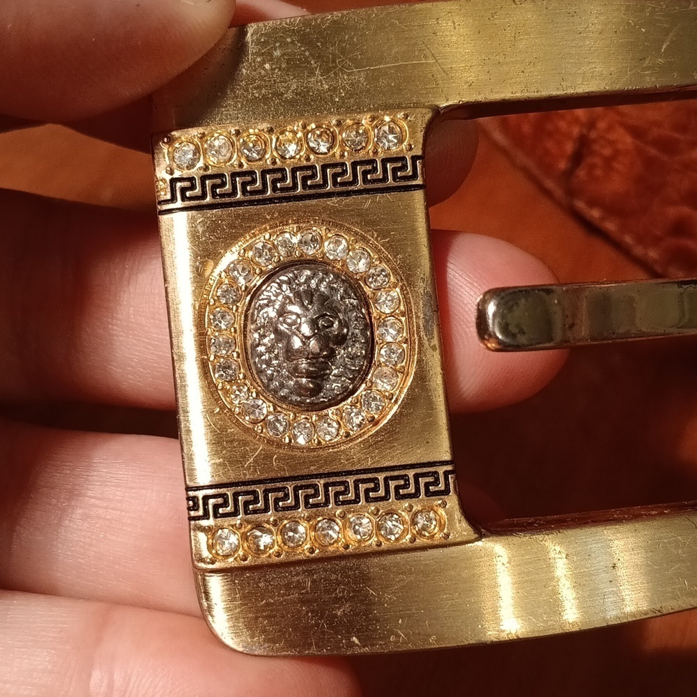 Brown Leather Belt with Gold Lion Buckle Size 36 - Picture 4 of 12